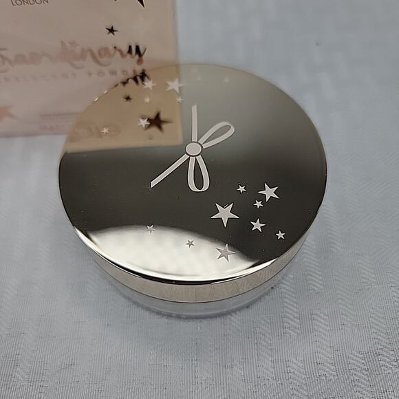 CIATE NEW IN BOX Extraordinary Translucent Powder 15g/.52oz FULL SIZE - Picture 2 of 7